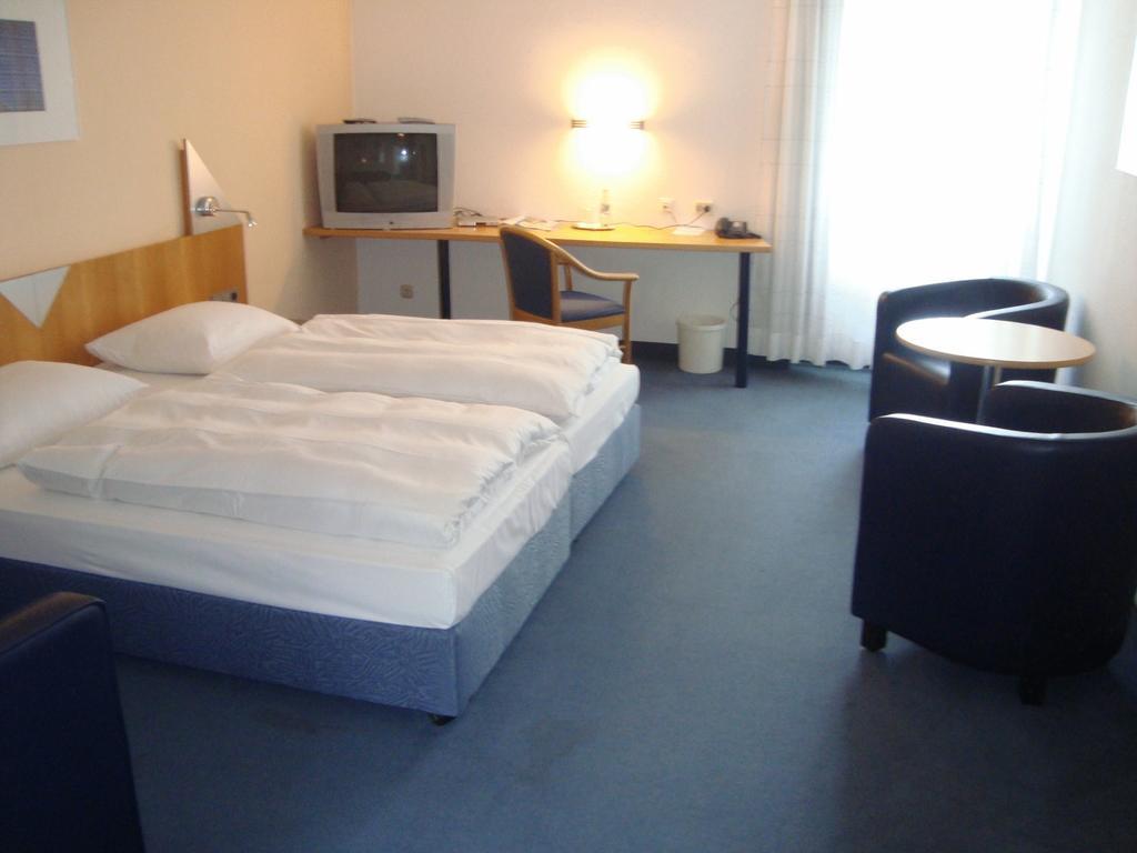 Prima Hotel Havelland Groß Kreutz Chambre photo